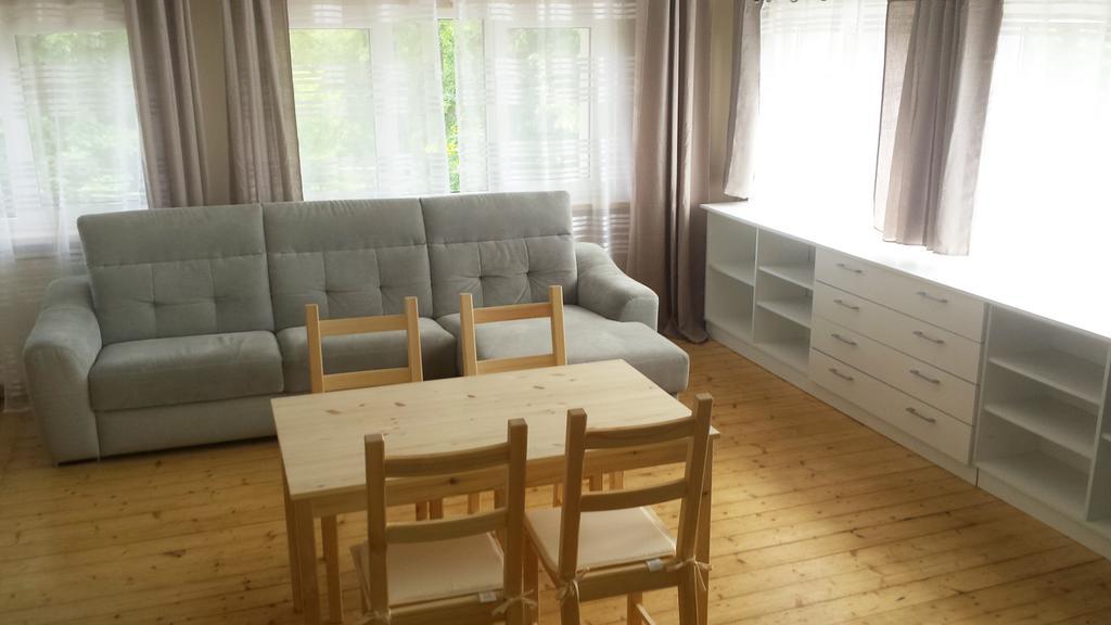 Apartamenty I Pokoje Przy Parku Jelenia Góra Exterior foto