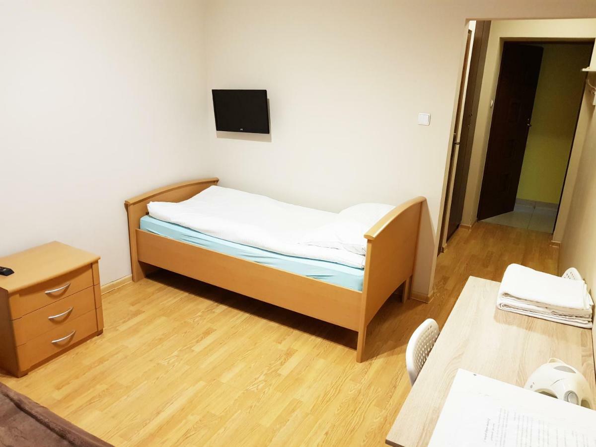 Apartamenty I Pokoje Przy Parku Jelenia Góra Exterior foto